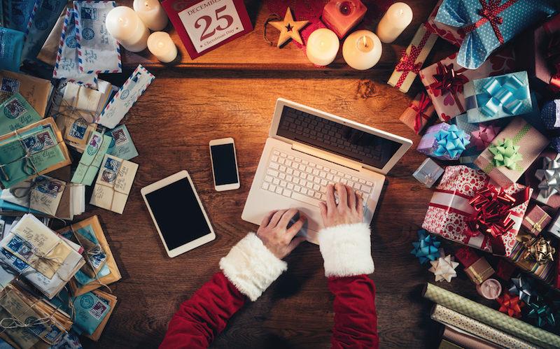 Linfluenza-dei-social-media-sullo-shopping-di-Natale